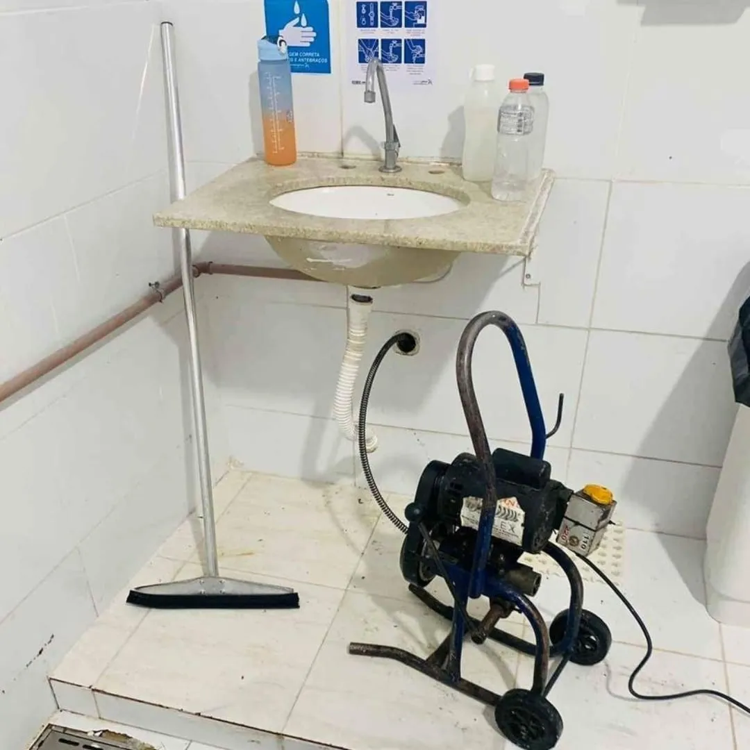 Manutenção preventiva de encanamentos